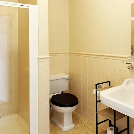 Stella Maris Shore House 4*