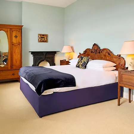 Stella Maris Shore House Hotel