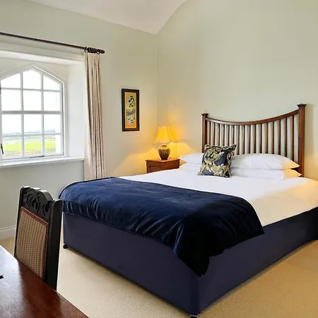 Stella Maris Shore House