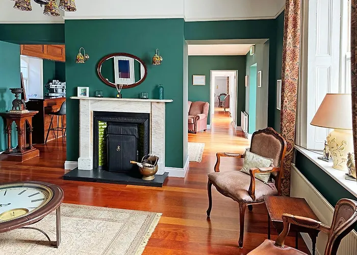 Stella Maris Shore House 4*